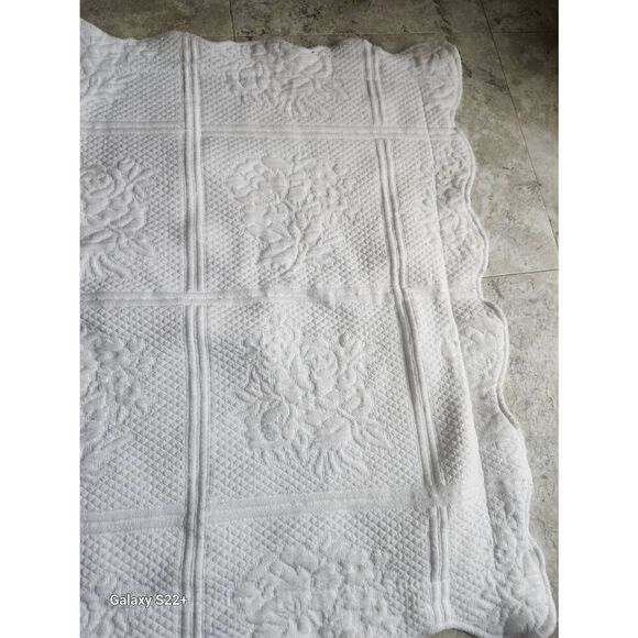SL White pillow sham - Picture 4 of 6